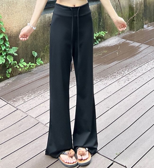 フレアパンツ なめらか美脚フレアスウェット