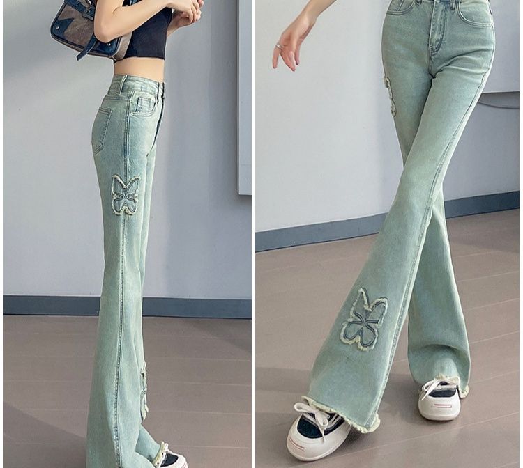 フレアパンツ 蝶々刺繍フレアデニム