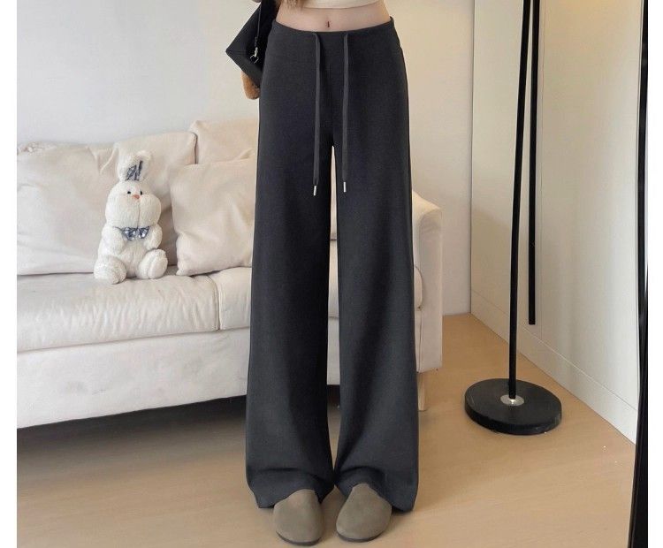 フレアパンツ 優雅なゆったりフレアスウェット