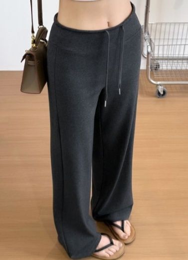 フレアパンツ 優雅なゆったりフレアスウェット