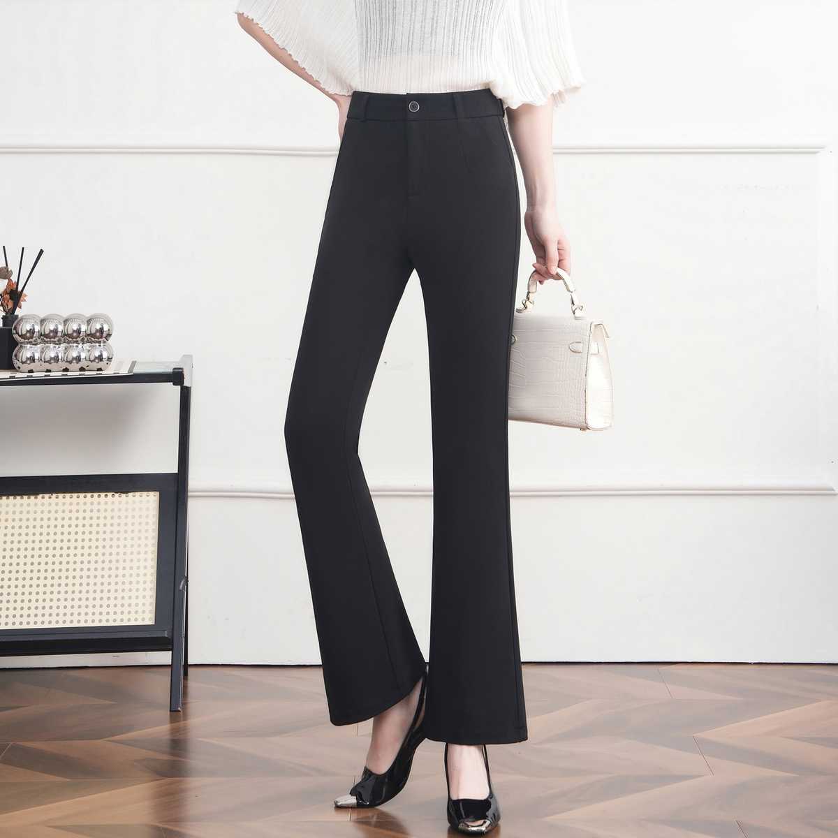 上品な美シルエット!細身フレアパンツで叶える大人スタイル5選