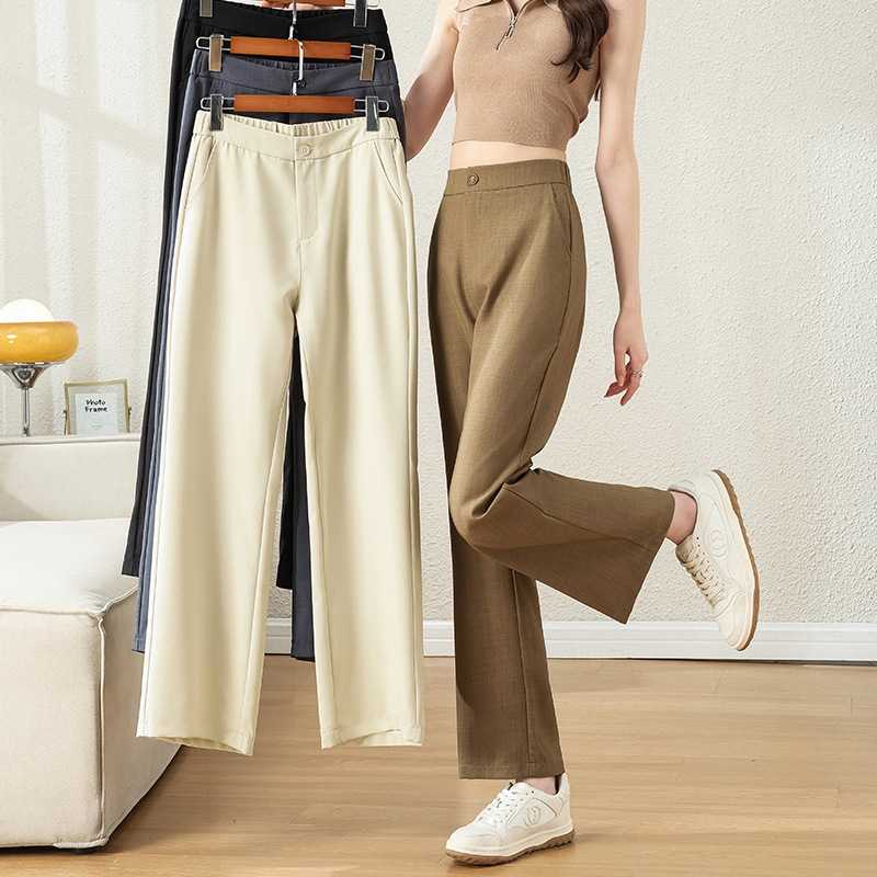 色で魅力が変わる！フレアパンツのカラー別着こなし術10選