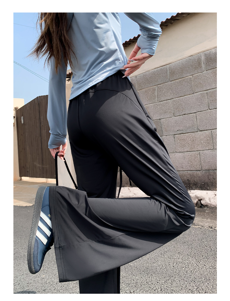 フレアパンツ 高級感漂うゆったりフレアパンツ