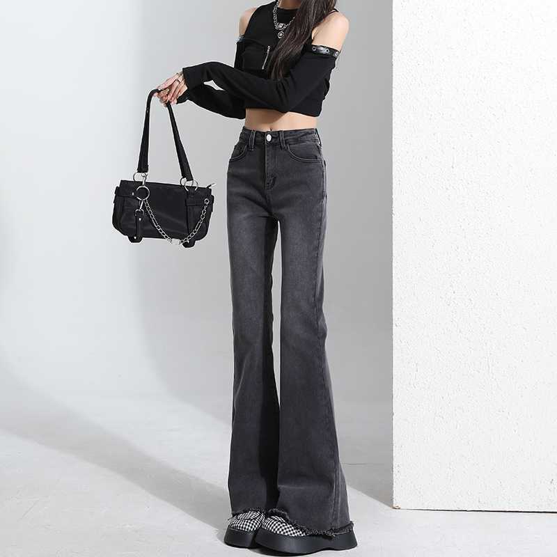 フレアパンツ 裾広がりシルエット美脚デニムパンツ