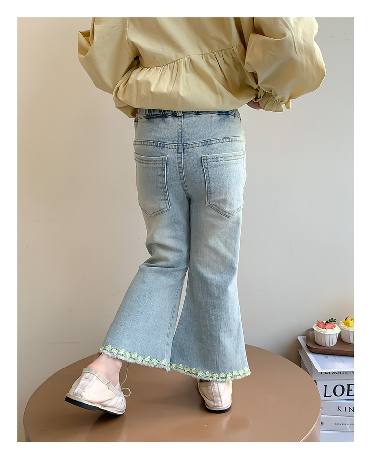 フレアパンツ レース縁取りフレアデニムパンツ