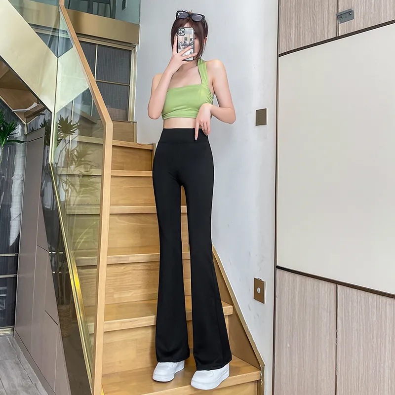 フレアパンツ 美シルエット裾広がりレギンス