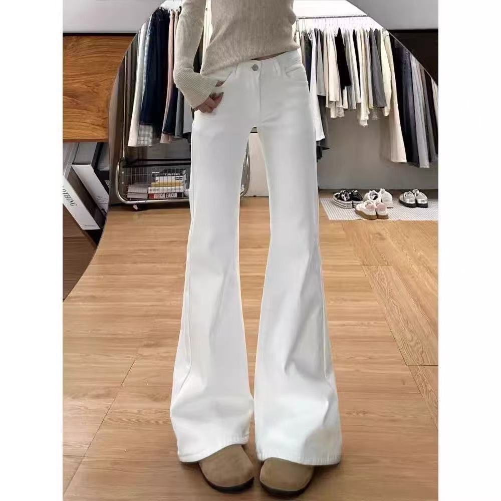 フレアパンツ 究極の美脚フレアデニム