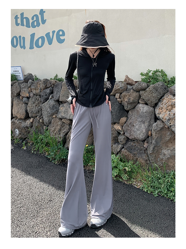 フレアパンツ 高級感漂うゆったりフレアパンツ