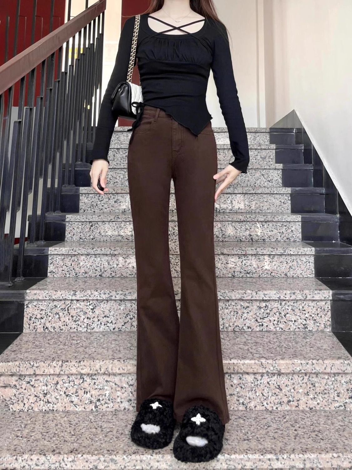 フレアパンツ 究極の美脚フレアデニム