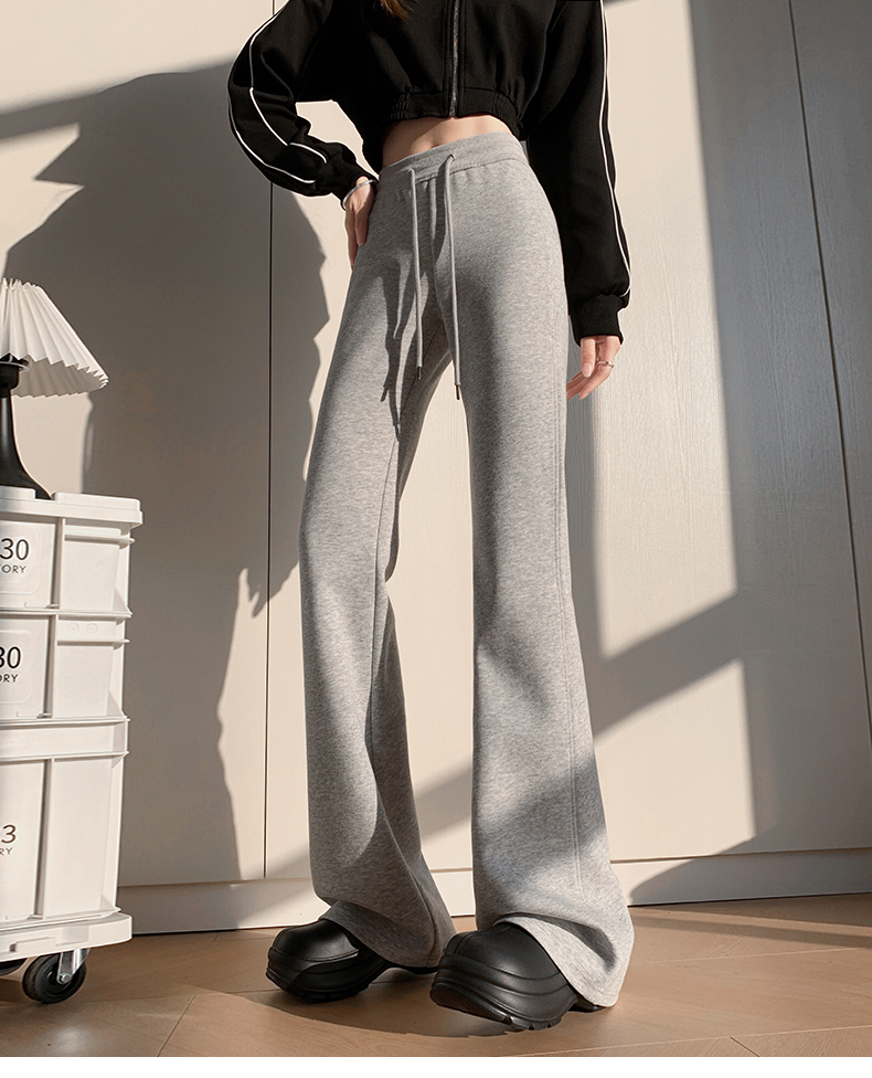 フレアパンツ やわらか美脚フレアスウェット