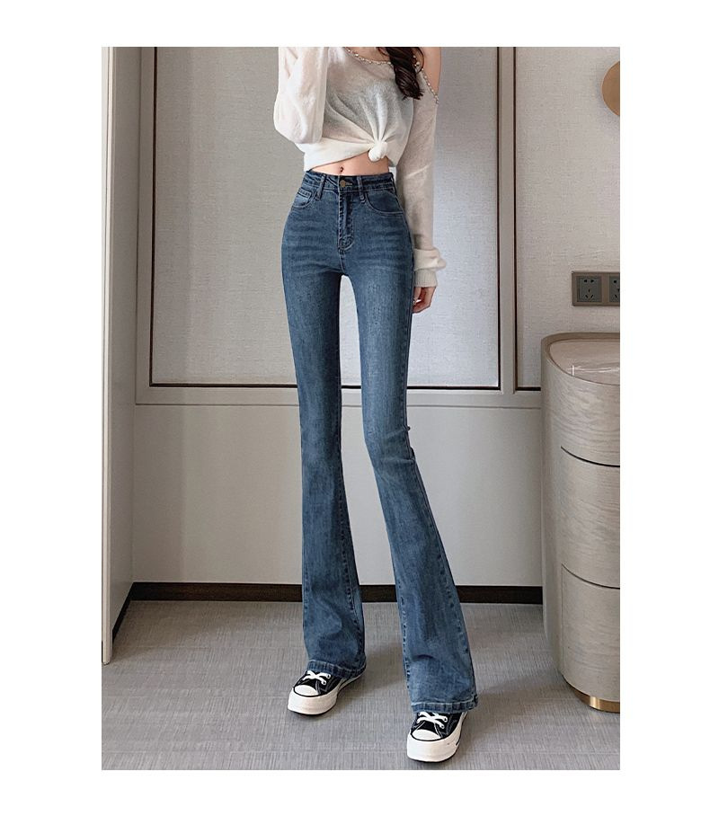 フレアパンツ 美脚効果抜群のフレアデニム
