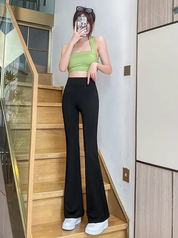 フレアパンツ 美シルエット裾広がりレギンス