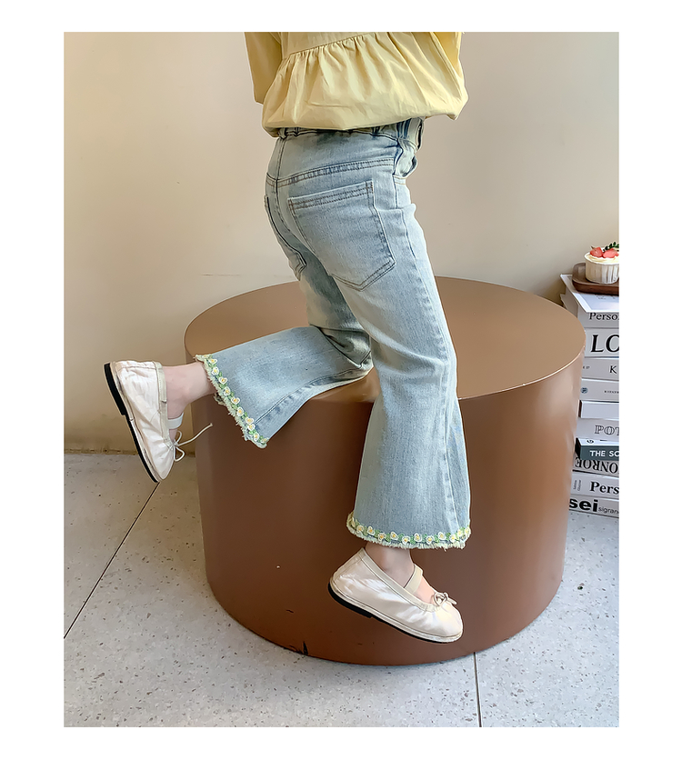フレアパンツ レース縁取りフレアデニムパンツ