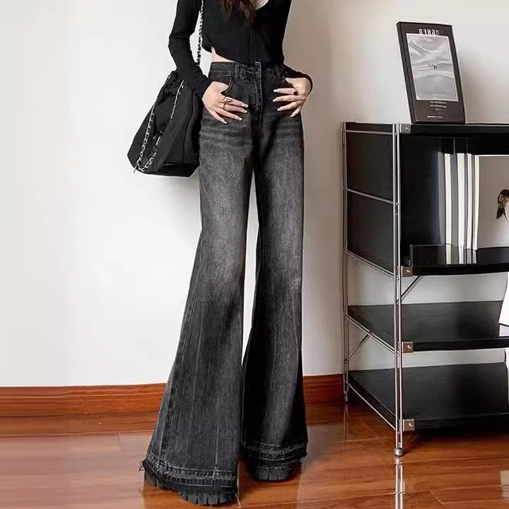 裾フリンジ付きハイウエストワイドデニムフレアパンツ
