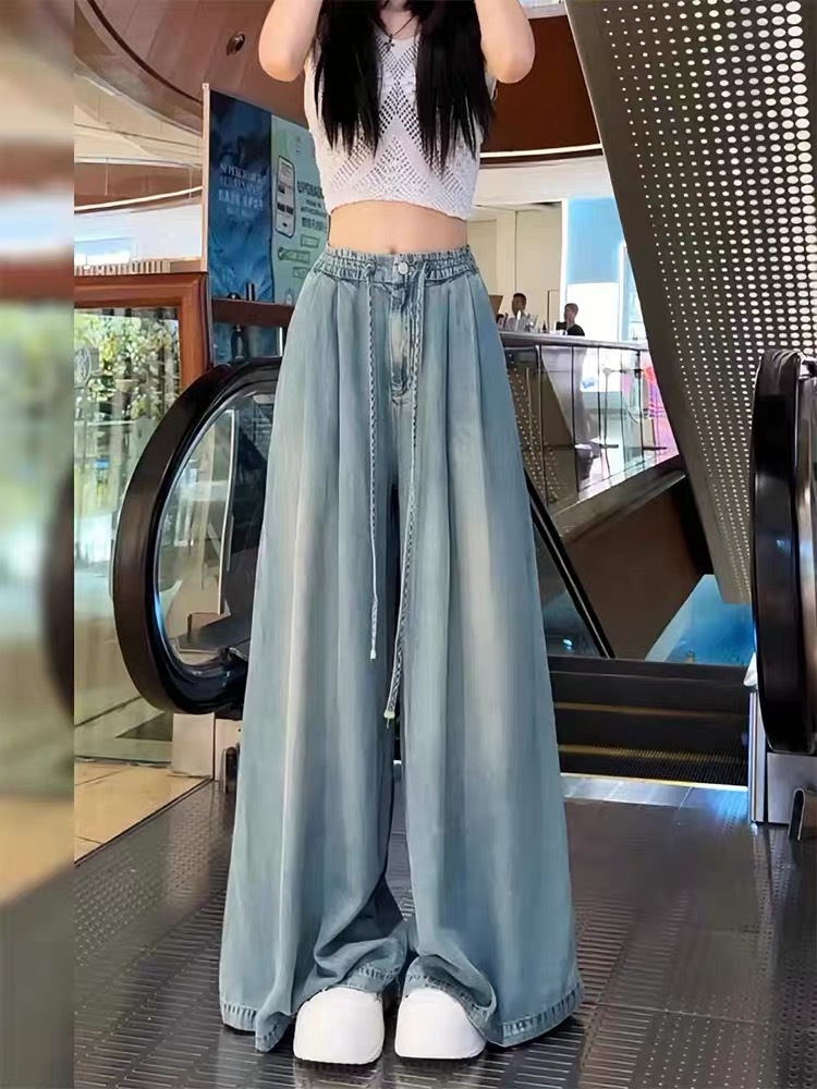 フレアパンツ ゆったり広がる裾デニムパンツ