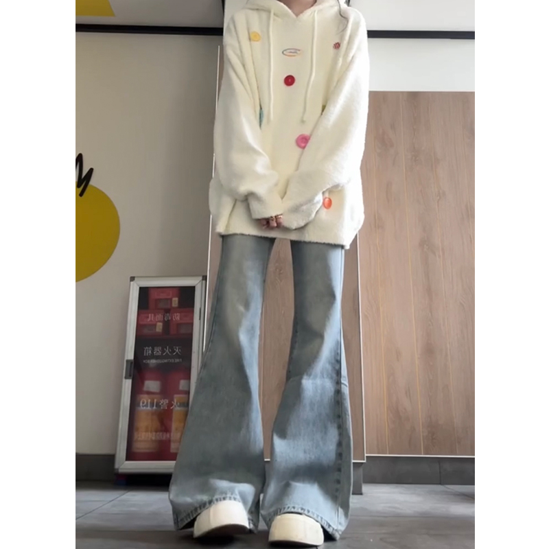 フレアパンツ ゆったり裾広がりデニムパンツ