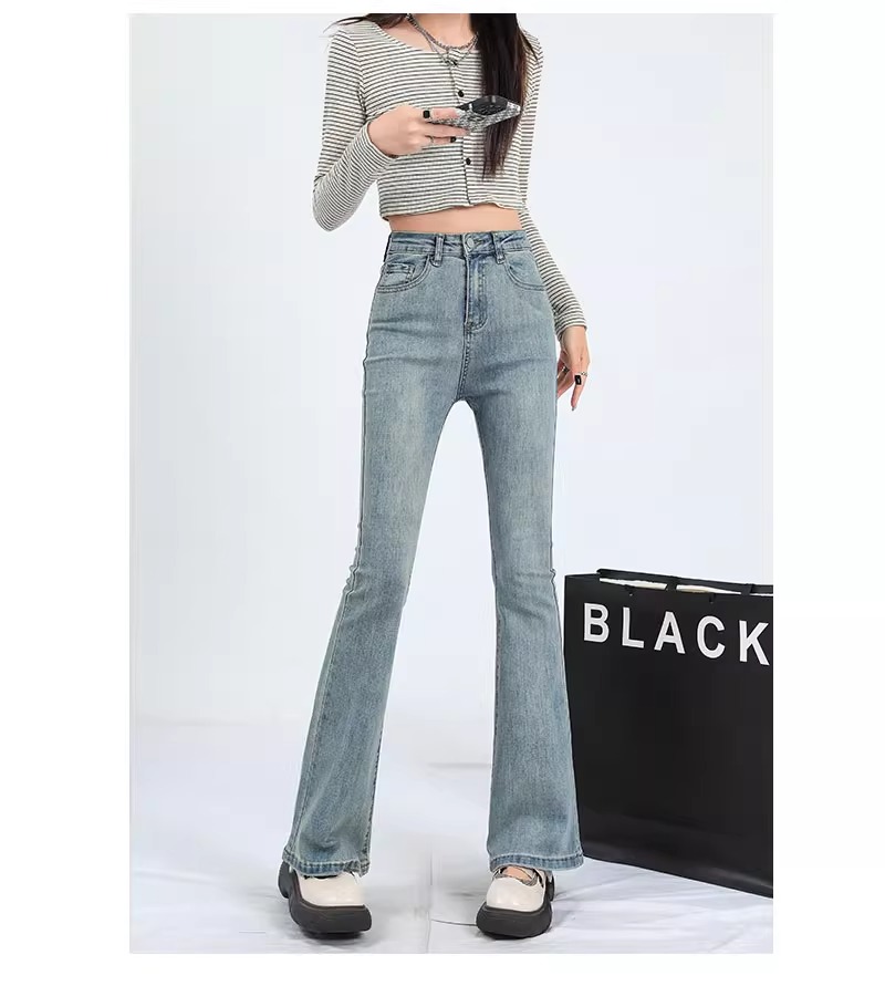 フレアパンツ 美脚効果抜群フレアデニム
