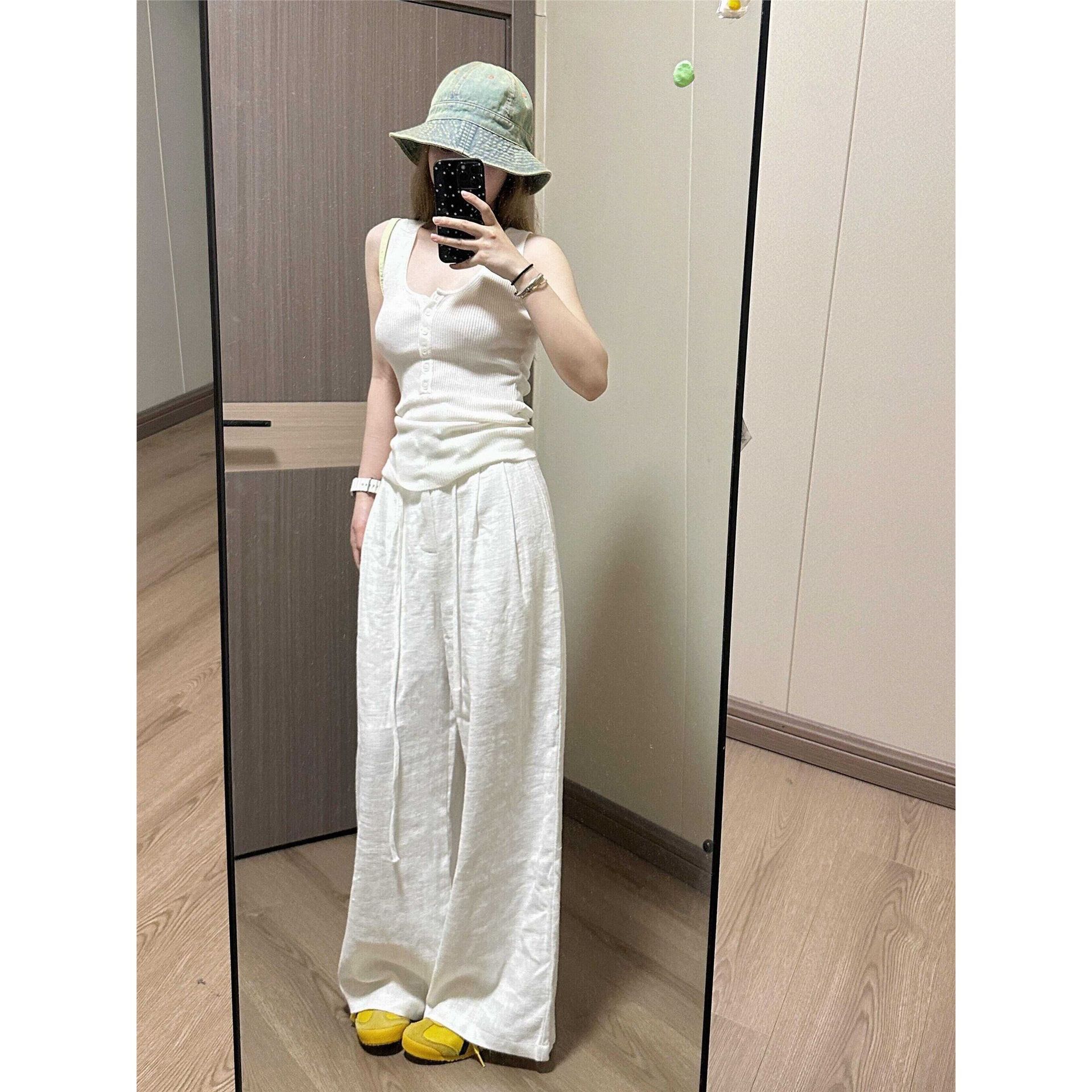https://fulmo-img-server.com/flarely/c4eae07e-3cf9-4114-a6c0-95a441ed23eb.jpg