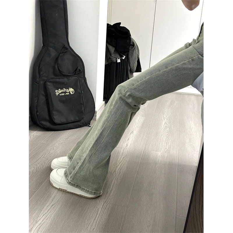 フレアパンツ 大人の美脚フレアデニム