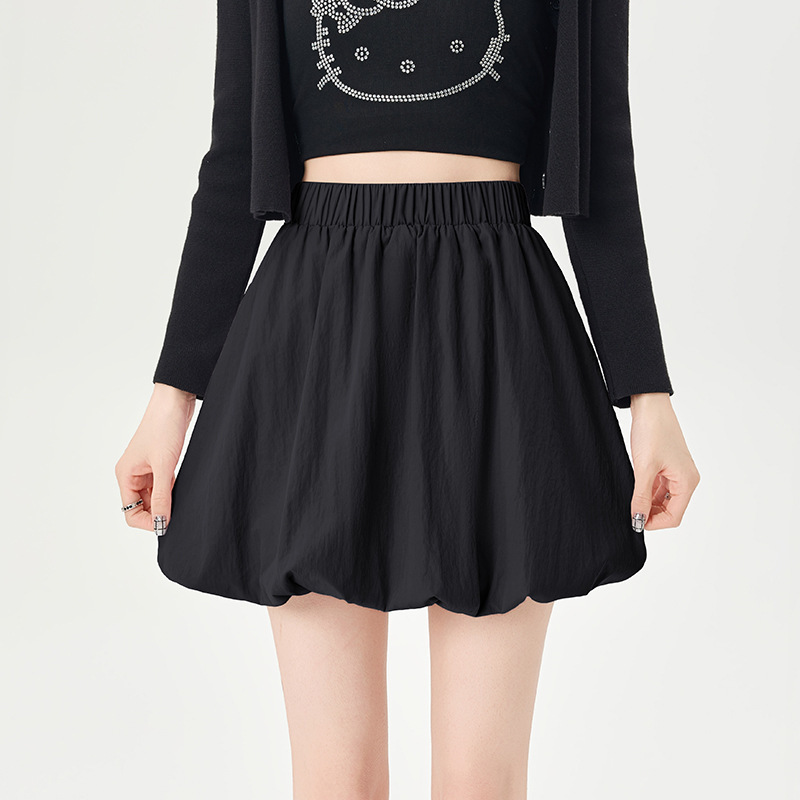 フレアスカート バルーンシルエットふんわり広がるフレアスカート