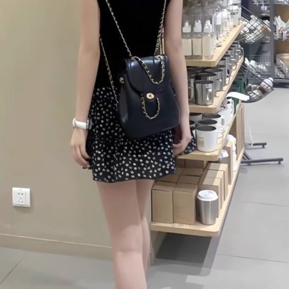 https://fulmo-img-server.com/flareme/1750233034448_npvfg4zg_dhsi9joh.jpeg