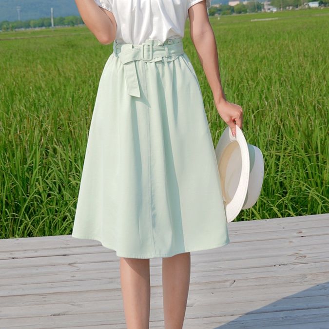 ベルト付き高見えフレアスカート