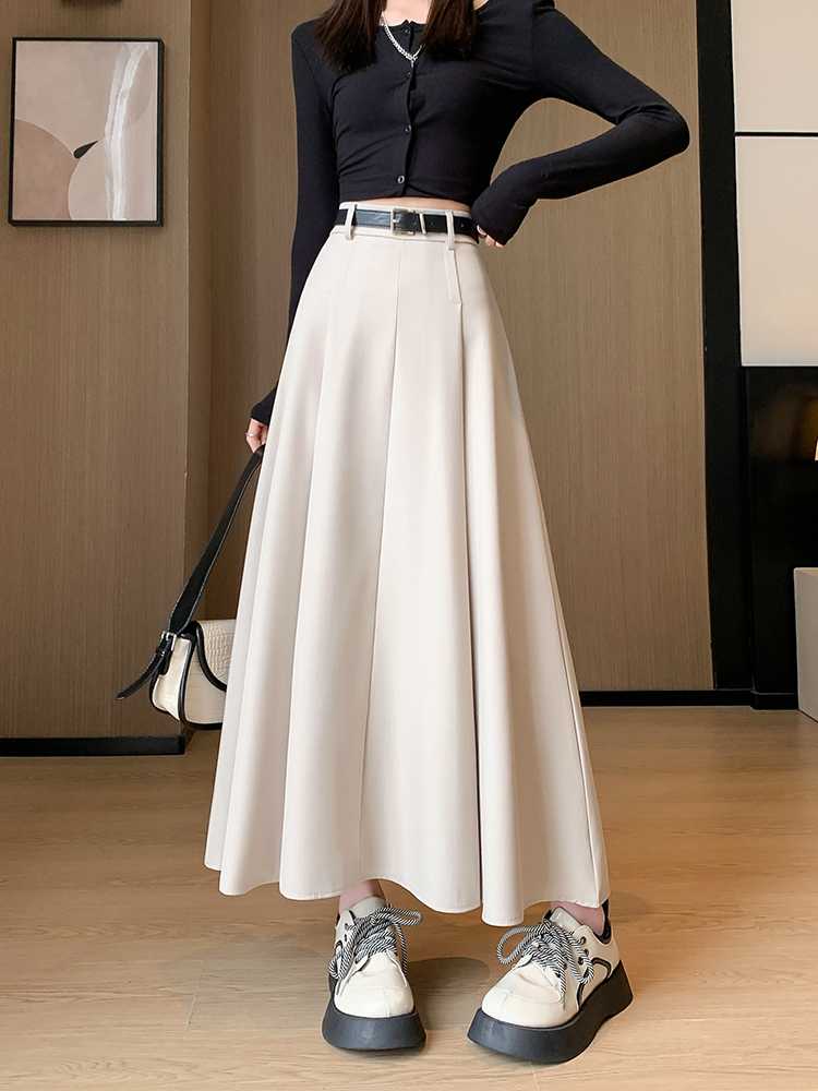 サーキュラースカートとフレアスカートの違いを理解して理想のシルエットを手に入れる！スタイルアップが叶うおすすめ5選