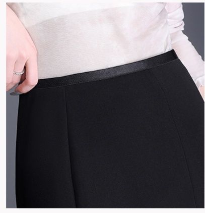 フレアスカート 裾レース刺繍エレガントフレアスカート