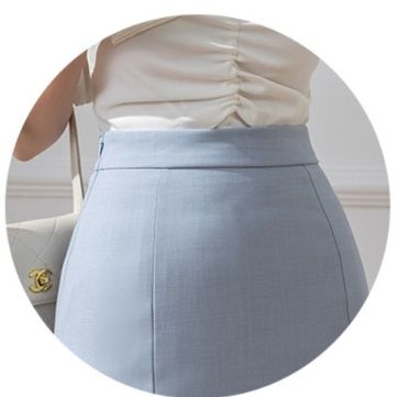 フレアスカート 上品な裾広がりマーメイド風フレアスカート