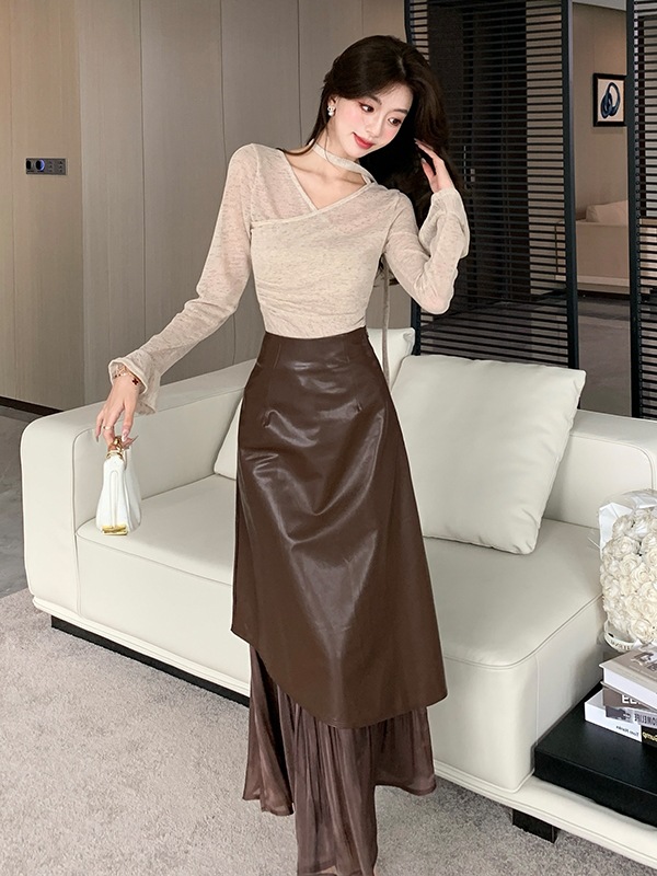 フレアスカート レイヤード風プリーツ切替合成皮革フレアスカート