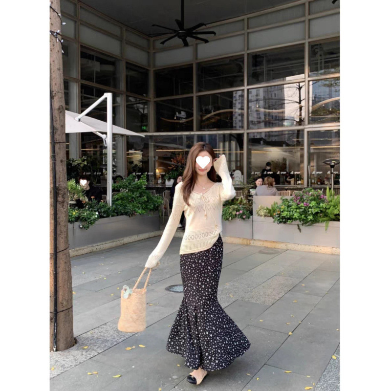 フレアスカート 小花柄マーメイドシルエットフレアスカート