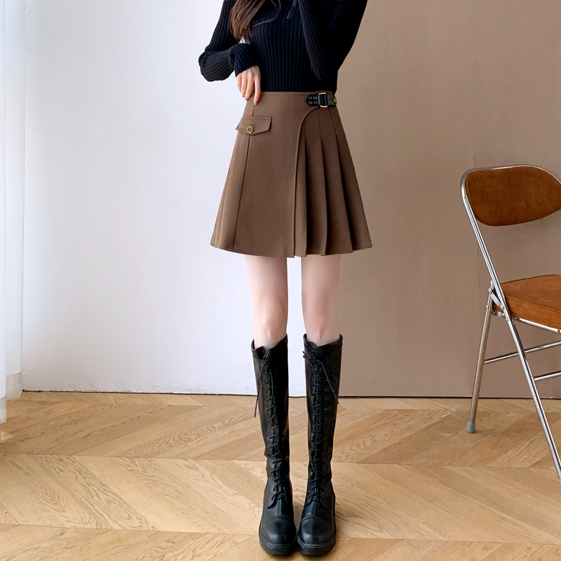 フレアスカート ベルト付きプリーツデザインフレアスカート