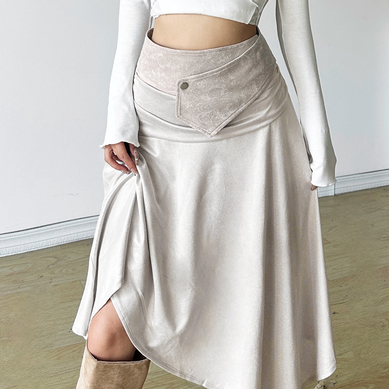 フレアスカート アシンメトリーデザイン光沢フレアスカート