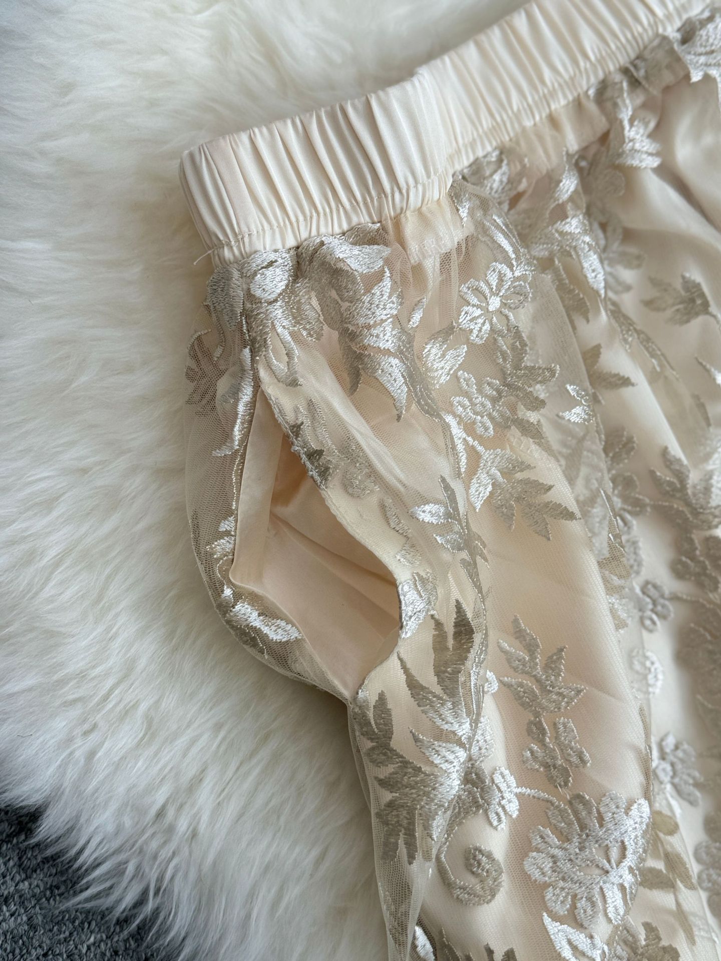 フレアスカート 花柄刺繍レース透け感エレガントフレアスカート