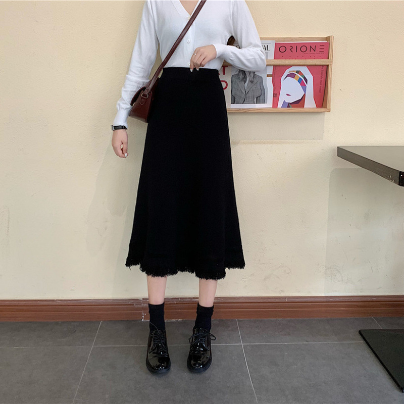 フレアスカート 裾フリンジ付きニットフレアスカート