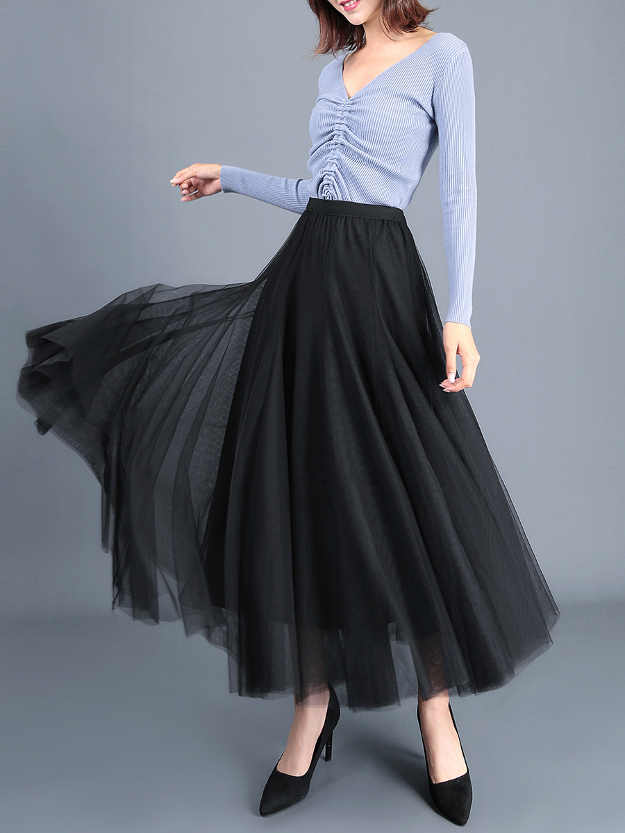 フレアスカート 軽やかチュール素材のボリュームフレアスカート