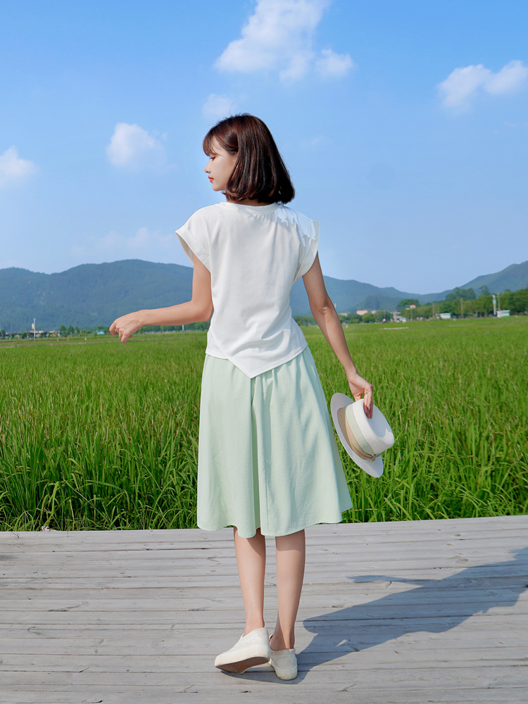 ベルト付き高見えフレアスカート