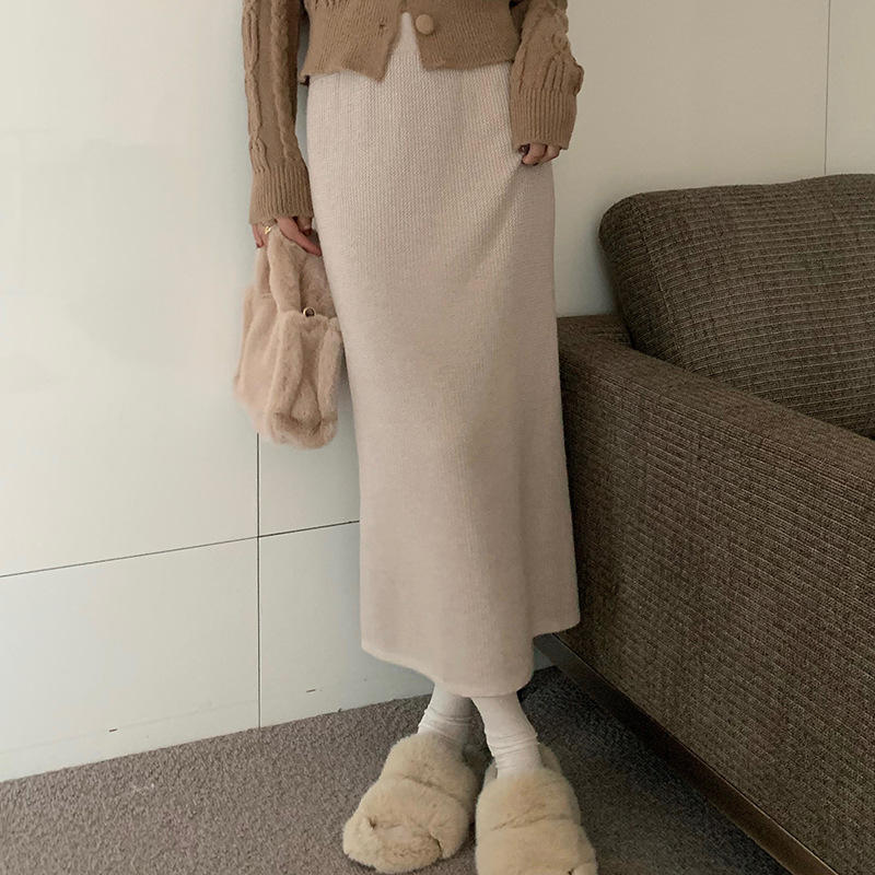 フレアスカート 上品な編み地フレアスカート足首丈ニット