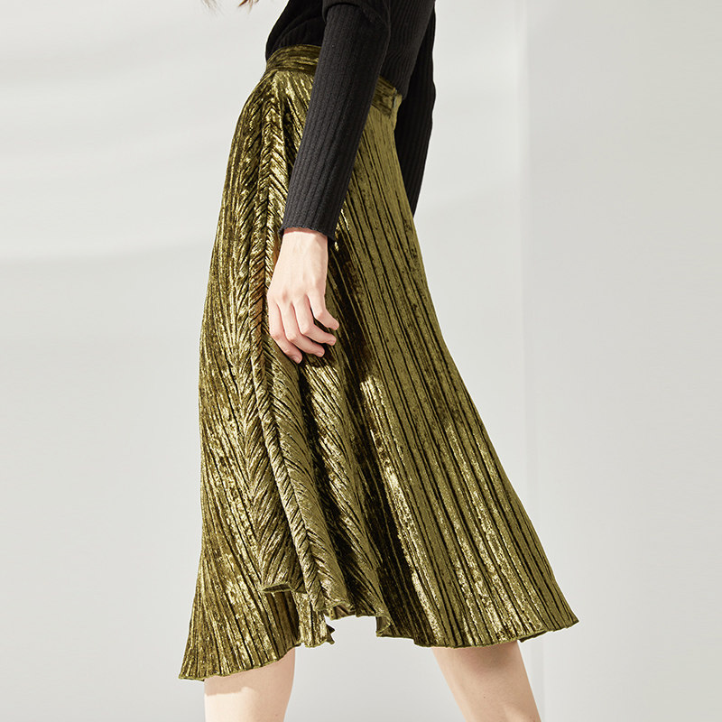 フレアスカート 光沢プリーツフレアスカート膝丈華やかメタリック