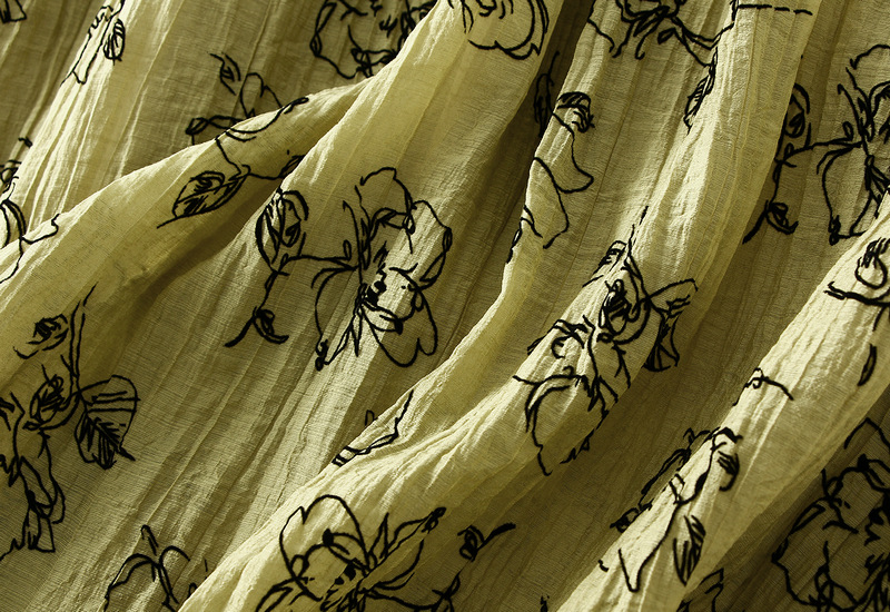 フレアスカート 花柄刺繍プリーツフレアスカート