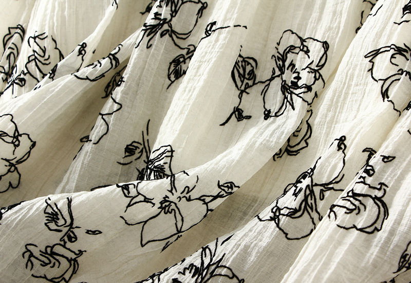 フレアスカート 花柄刺繍プリーツフレアスカート