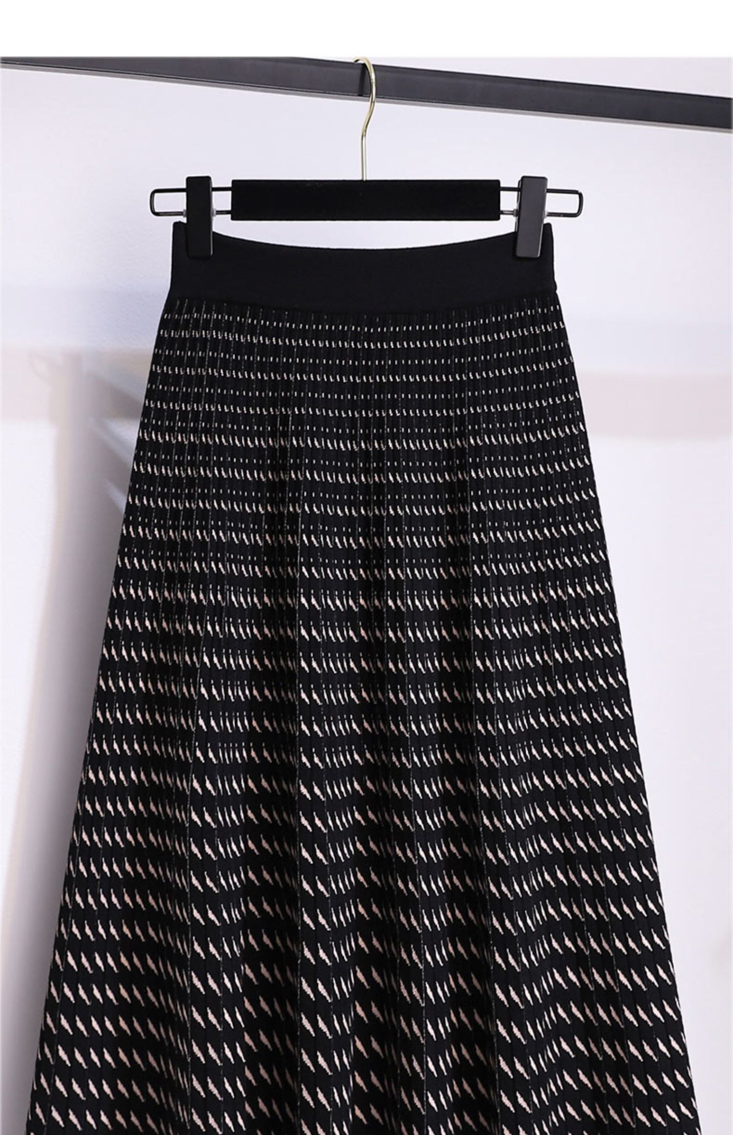 フレアスカート 幾何学模様ニットフレアスカート