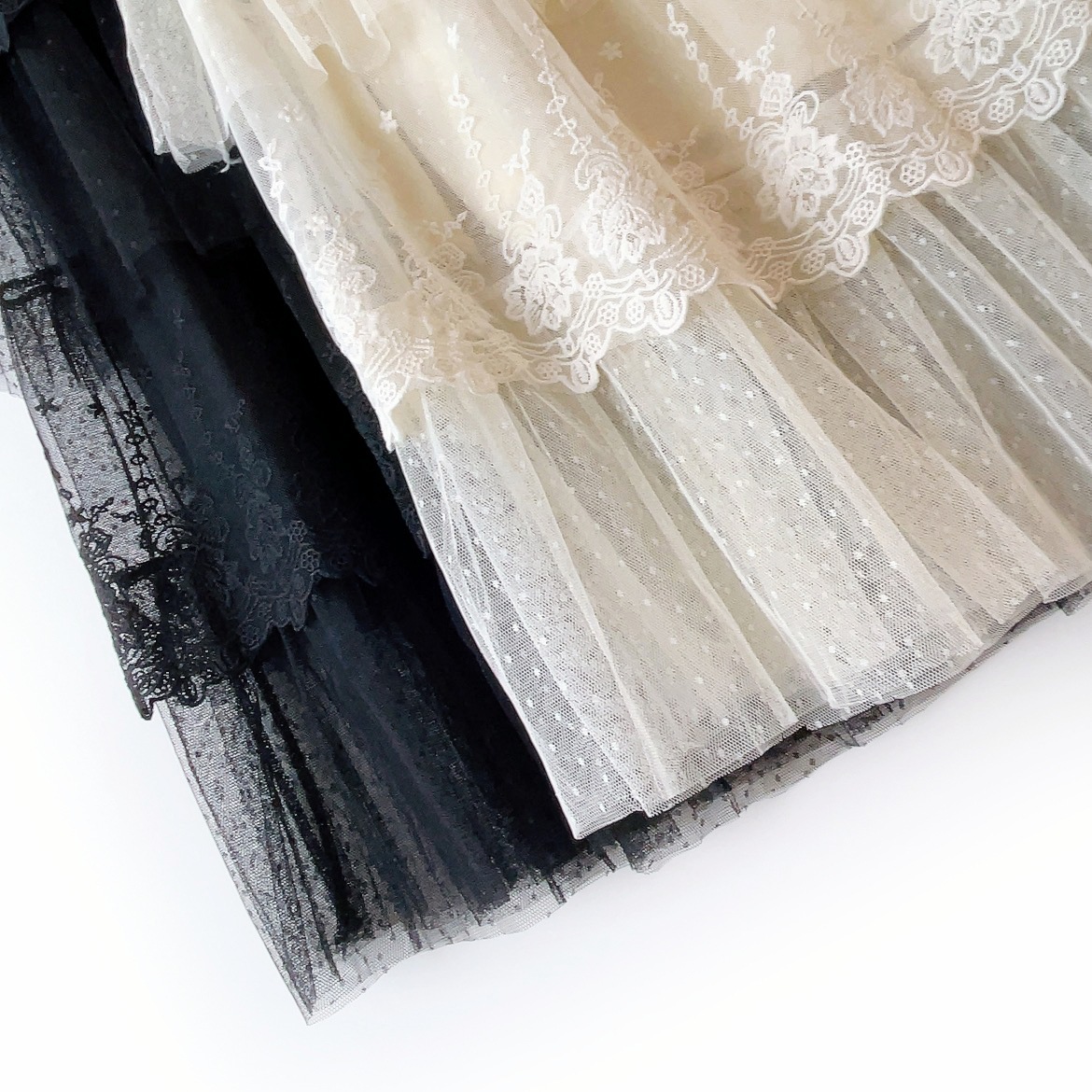 フレアスカート 繊細刺繍レース三段ティアードチュールフレアスカート