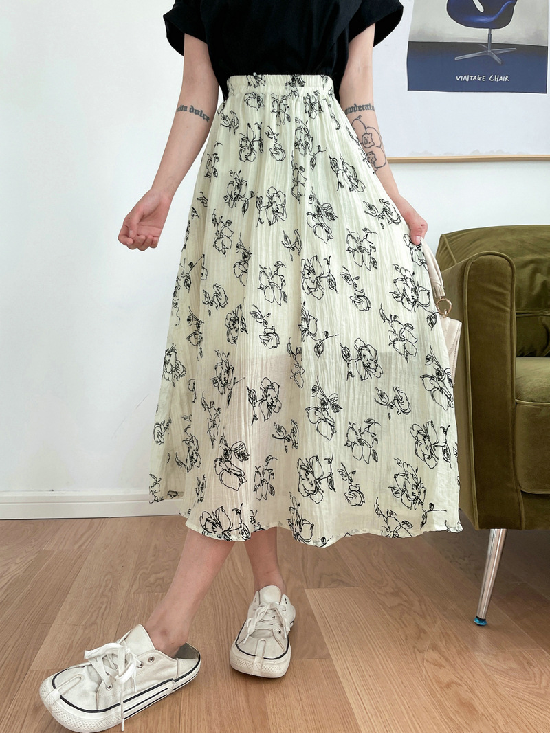 フレアスカート 花柄刺繍プリーツフレアスカート