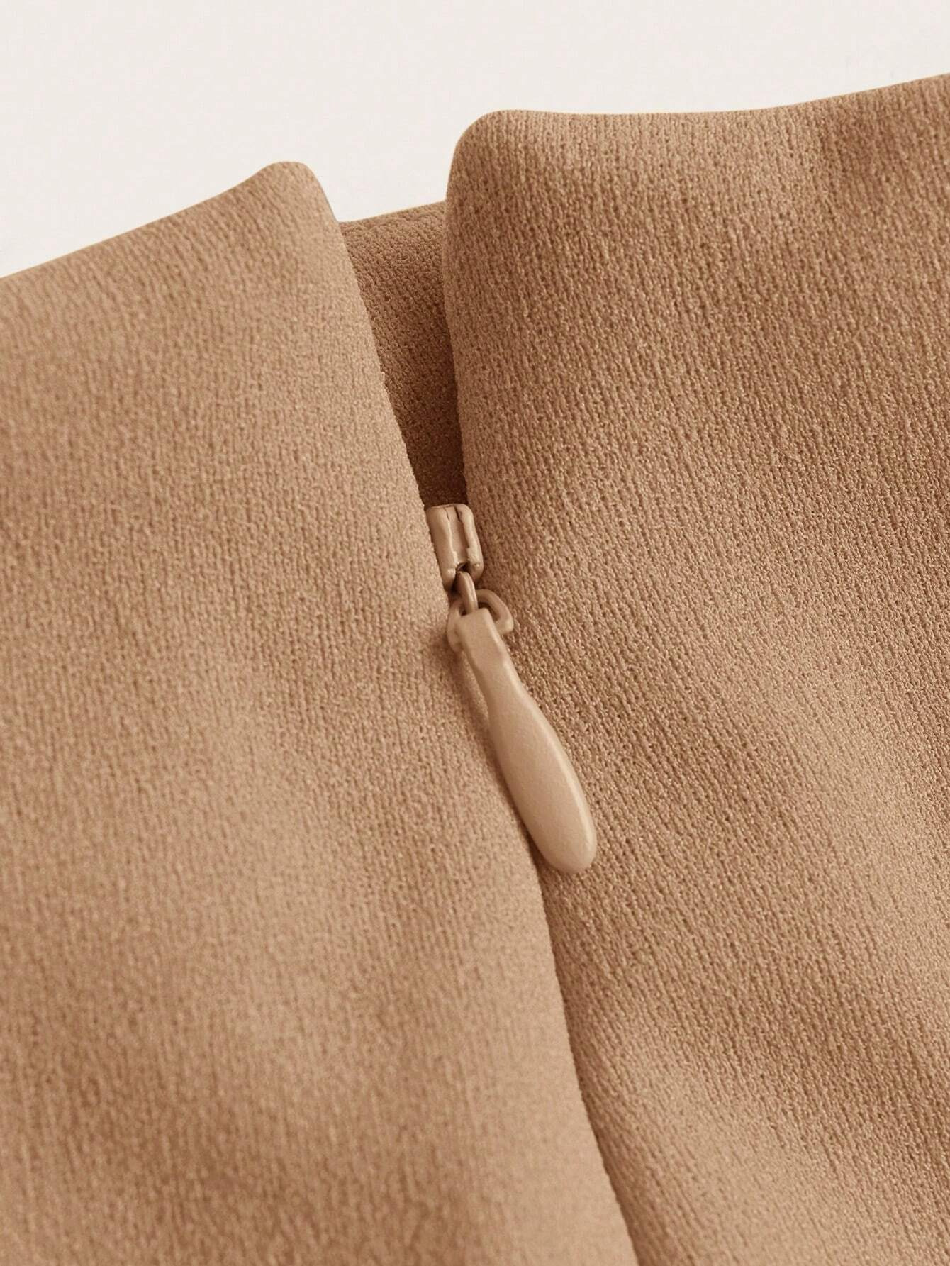 フレアスカート 裾フリルボタン飾りマーメイドフレアスカート