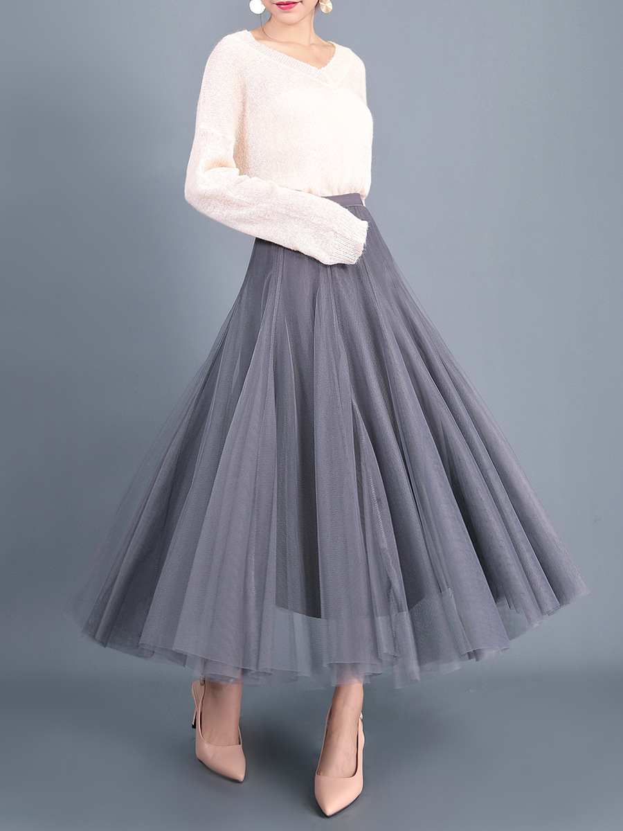 フレアスカート 軽やかチュール素材のボリュームフレアスカート