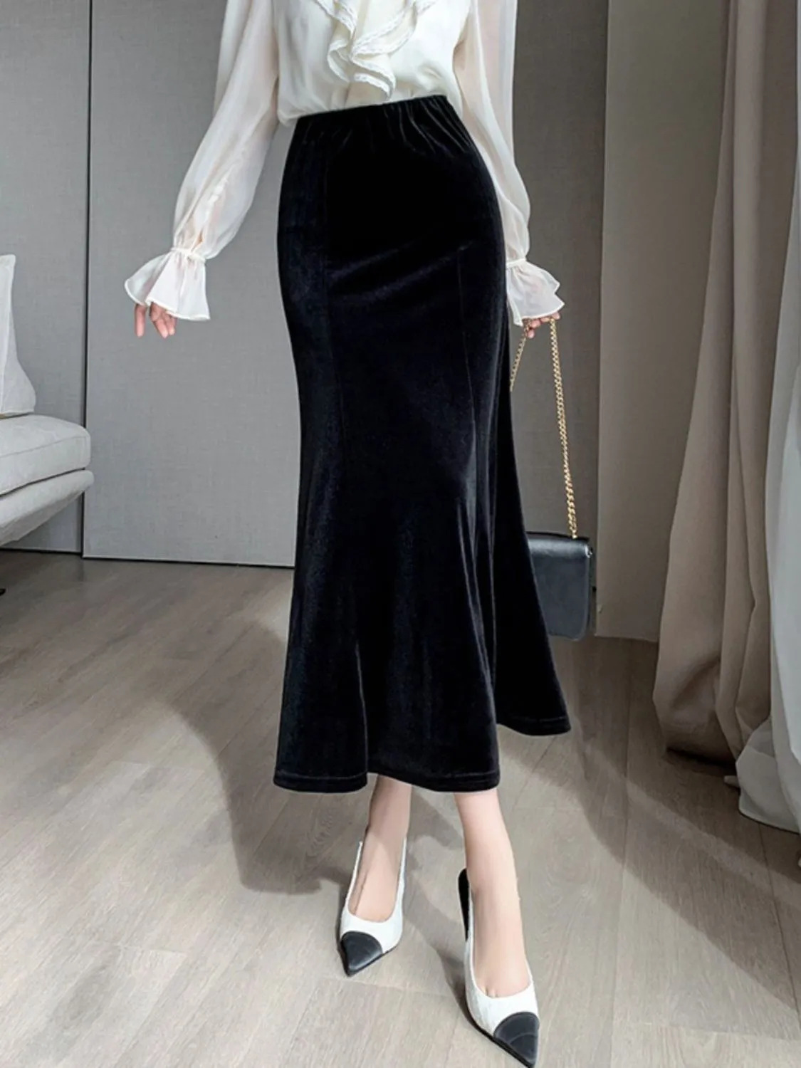 フレアスカート 上品なベルベット素材のマーメイドフレアスカート