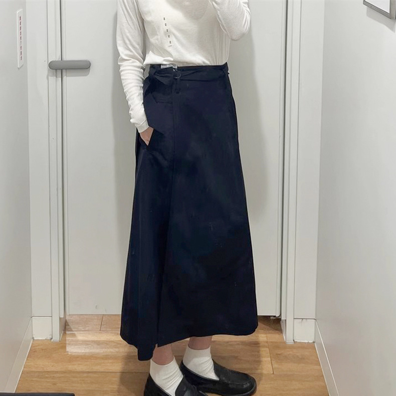 フレアスカート ウエストリボンデザインのフレアスカート