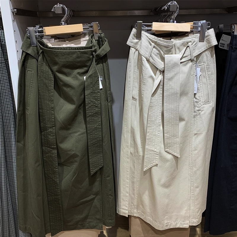 フレアスカート ウエストリボンデザインのフレアスカート