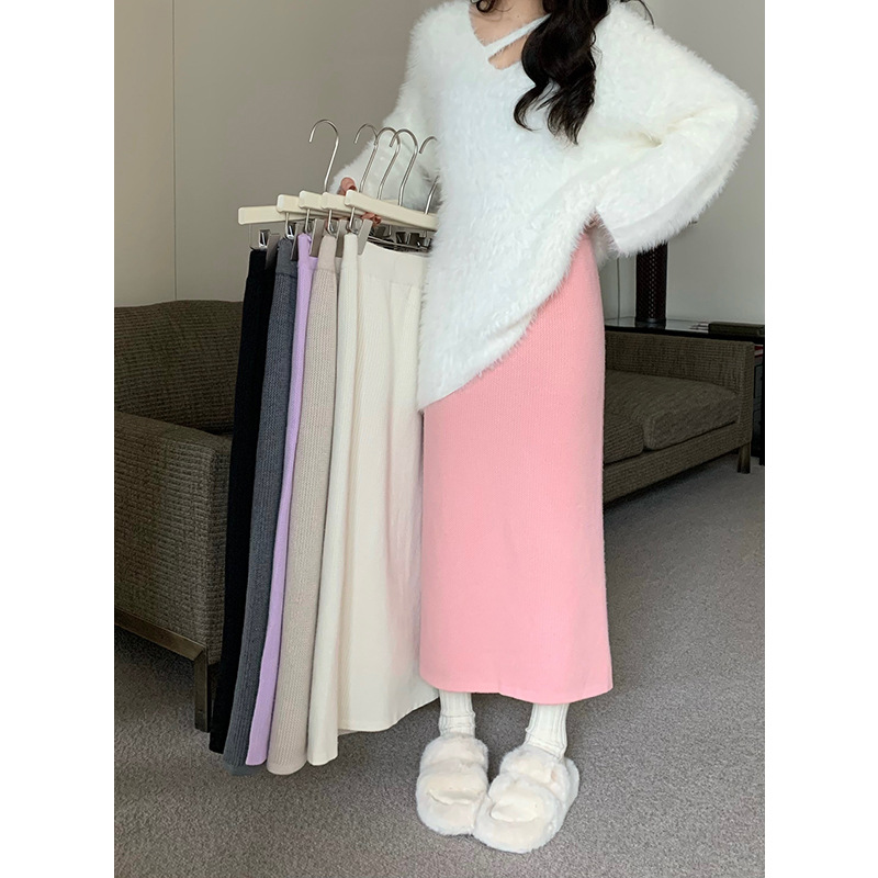 フレアスカート 上品な編み地フレアスカート足首丈ニット